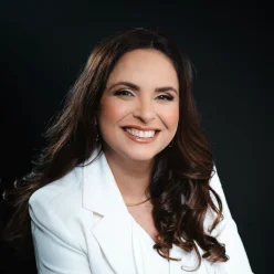 Dra. Vanessa Guimarães